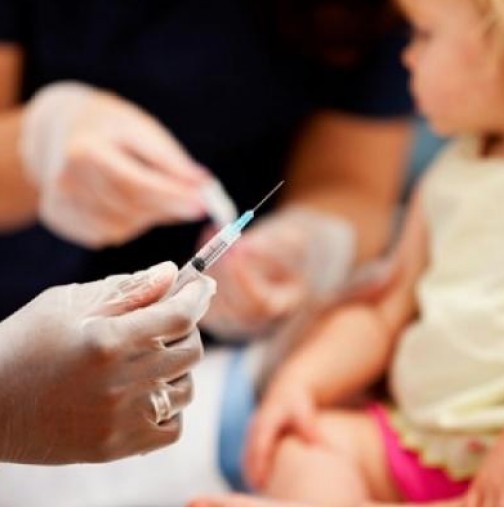 10 неща за ваксините, които задължително трябва да знаете преди да ваксинирате децата си