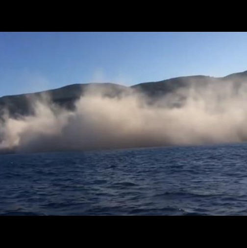 Потресаващо: Част от плажовете в Гърция потънаха под вода (Видео) 