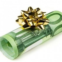 Бизнесмен раздаде 1,5 млн. евро на служителите си като подаръци