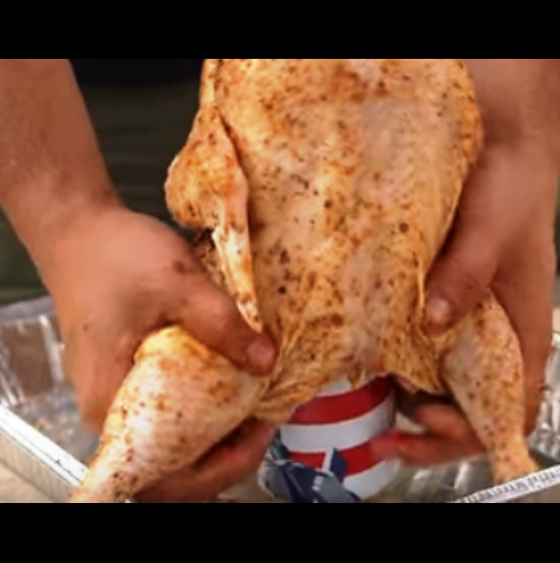 Така ще опечете пилето следващия път: Става вкусно, сочно и меко! Само му вкарайте една...