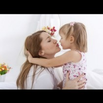 Хороскоп на майките - Овен най-добрият пример за децата, Ракът е перфектна майка ...