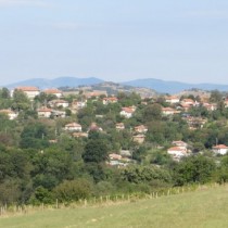 Ето в това българско село на всяка улица има по един писател