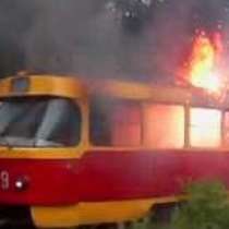 Запали се трамвай с пътници в София