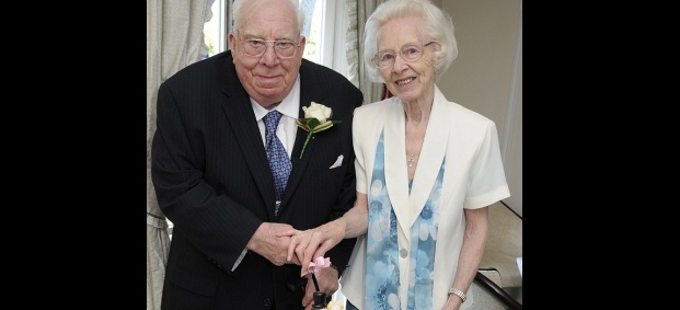 85-годишна жена се омъжи за първи път