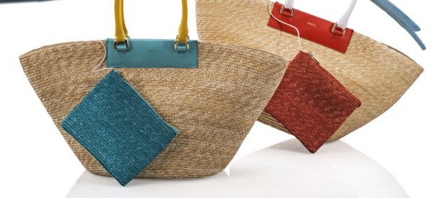 Перфектната плажна чанта от FURLA!