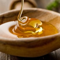 10 добри причини защо трябва да хапвате по една лъжица мед на ден