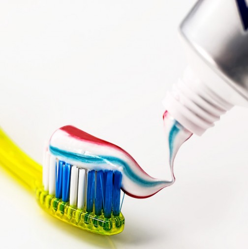 Онколози алармират: Никога не купувайте паста за зъби с тази съставка- ще ви докара рак