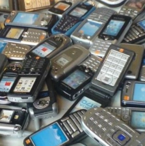 Ако пазите стария си телефон, може да спечелите до 1000 евро от него