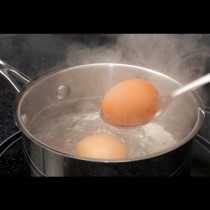 Не правете и тази година тези 5 грешки при варенето на яйцата за Великден!