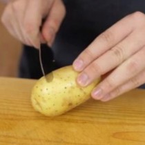 Цял живот сте белили погрешно картофите. След като изгледате това видео ще си кажете \