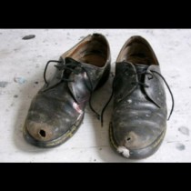 Поучителна история: Старите обувки