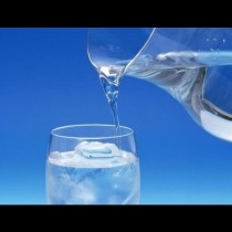 Вярвате или не: Цял живот пием вода по съвсем погрешен начин