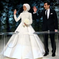Сватба като от приказките: Дъщерята на Ердоган показа непознатата си страна 