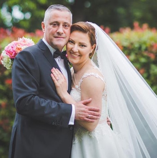 Лъсна истината за роклята на министерската булка, Ива Лукарска-Колко се е бръкнал влюбеният младоженец 