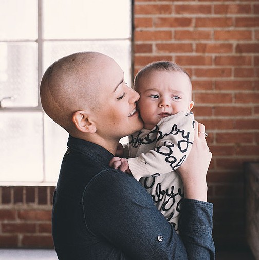28-годишната майка починала от рак на маточната шийка - това са симптомите, които е пренебрегнала