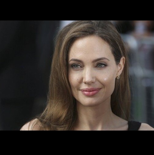 Само една напитка извади и пречисти всички мазнини от кръвта на Анджелина Джоли, вижте я!