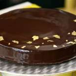 Шоколадова торта с джинджифил