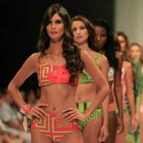 Ретрото в плажната мода затвърждава позиции през лято 2013