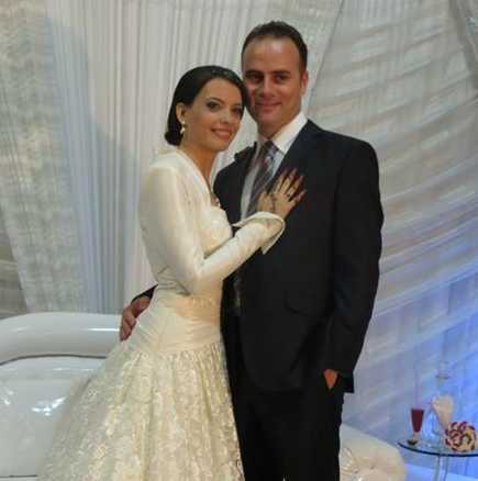 Миглена Ангелова се завърна от Тунис, където омъжи дъщеря си 