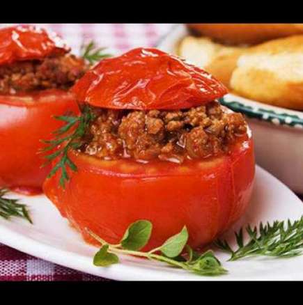 Вкусни пълнени домати