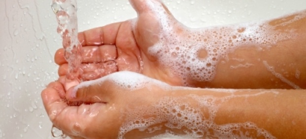 Чистата вода и сапунът увеличават растежа на децата 