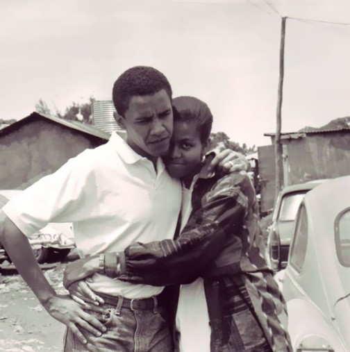 Любовната история на Мишел и Барак Обама в снимки