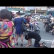 Тази жена разходи приятеля си на каишка буквално по улиците! Вижте сами (Снимки)