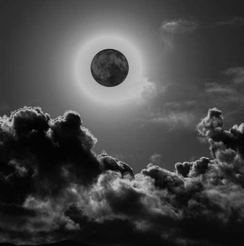 Тази нощ се очаква Черна Луна – Ето какво вещае това!
