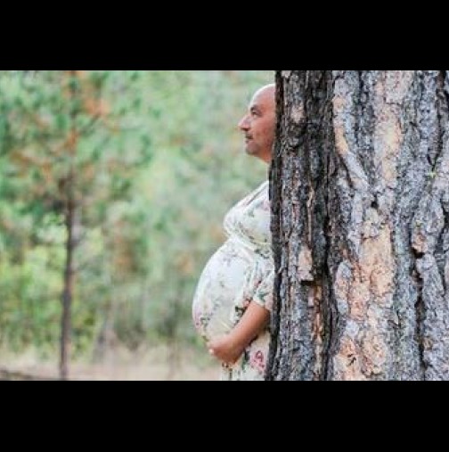 Този баща чака бебе по един съвсем различен начин: Снимката развълнува хората в мрежата