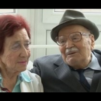 Баба Гинка и дядо Васил се развеждат преди 40 години, но така не приключва тяхната история-Много е вълнуващо!