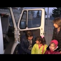 5-годишни деца принудени всеки ден да пътуват километри, за да стигнат до детска градина
