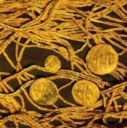 Семейство намери съкровище със злато за 300 000 долара