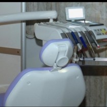 Зъболекар без диплома, лекува 4 години 3 села