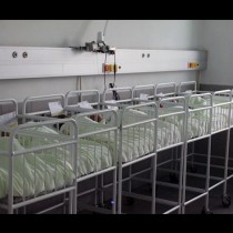 Бебе-гигант се роди в пловдивска АГ болница