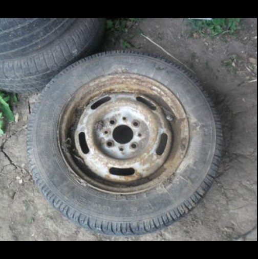 Старите ми гуми бяха за боклука, но ако знаете какво си направих, съседките умряха от злоба, още ме питат откъде съм си го купила 