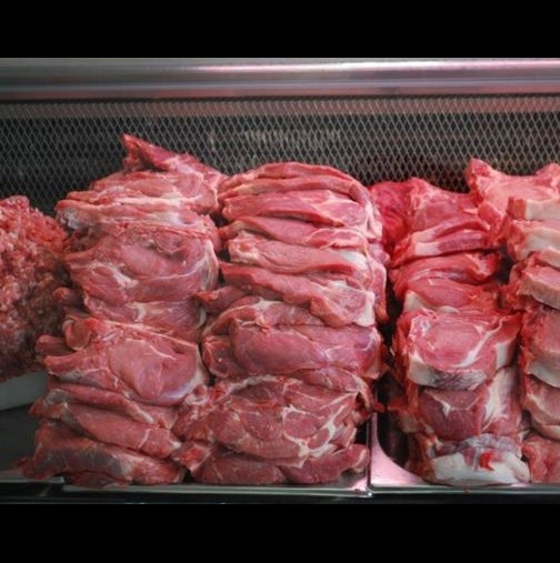 Ето какво правят с месото в хипермаркетите, за да изглежда прясно и апетитно