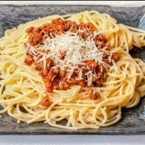 Майстор- пицар ни разкри как се прави универсален италиански сос, с който всяко ястие ще ви стане перфектно