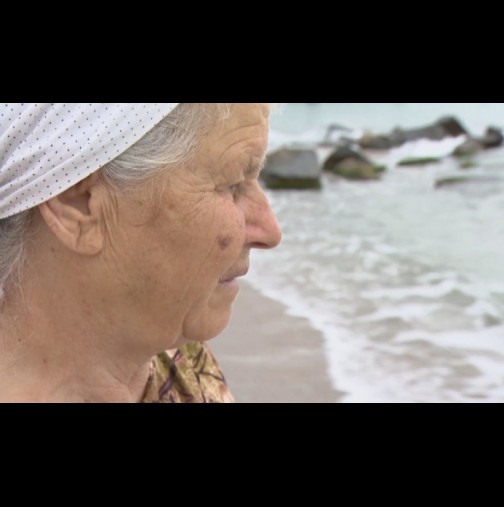 Тъжната история на баба Иванка от село Жельо Войвода, за първи път на море