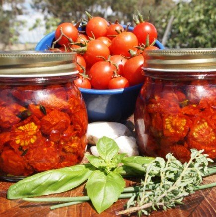 Как да си направим сушени домати за зимнина
