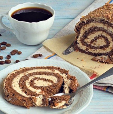 Евтино и вкусно: Шоколадово руло с кафе и смлени бисквити