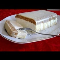 Невероятно вкусна и лека бисквитена торта с лека заливка от бял шоколад и лимон