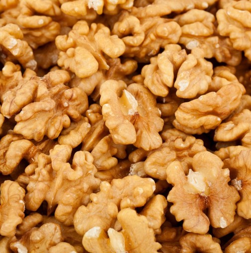 Само 10 гр. орехи, или фъстъци са достатъчни, за да ви предпазят от следните опасности