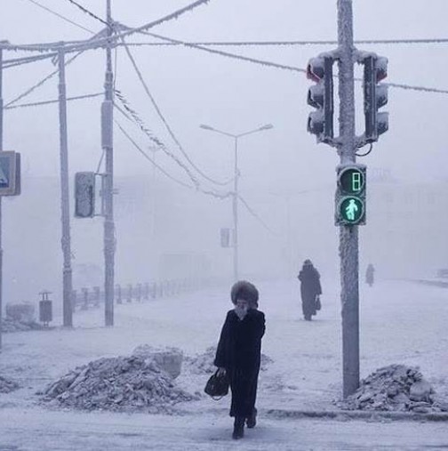 Това е най-студеното населено място в света и температурата е стигала до минус 71.2 градуса (снимки)