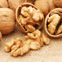 Ново откритие за орехите-Само шепа дневно предпазват от страшно заболяване