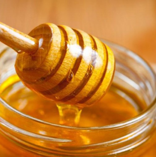 Смесете меда с тази съставка и спасете тялото си от вируси и бактерии