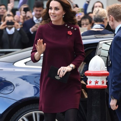 Бременна Кейт Мидълтън никога не е изглеждала по-добре в мини рокля в Лондон