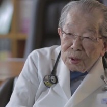 Тайната на щастливия живот-Японски лекар на 105 години съветва: Спрете диетите и дългото спане!