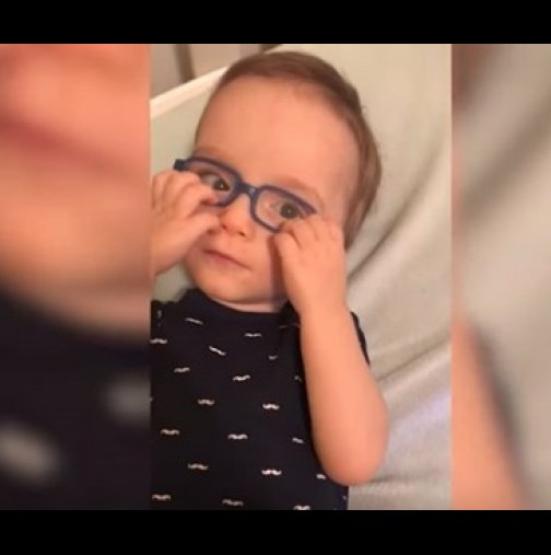 Видеото няма да остави никой безрезличен! С помощта на очила това дете вижда за пръв път в живота си