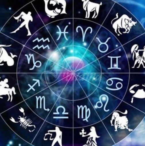 Дневен хороскоп за вторник, 3 април-ЛЪВ Делова изява, РАК Професионален шанс
