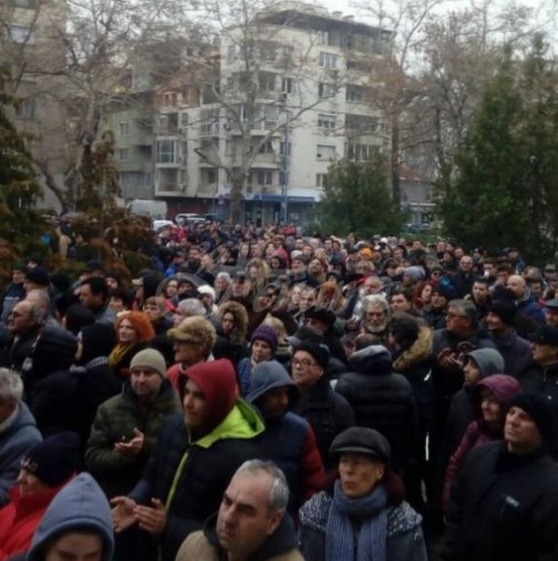 Нова, огромна подкрепа за арестувания лекар в Пловдив!